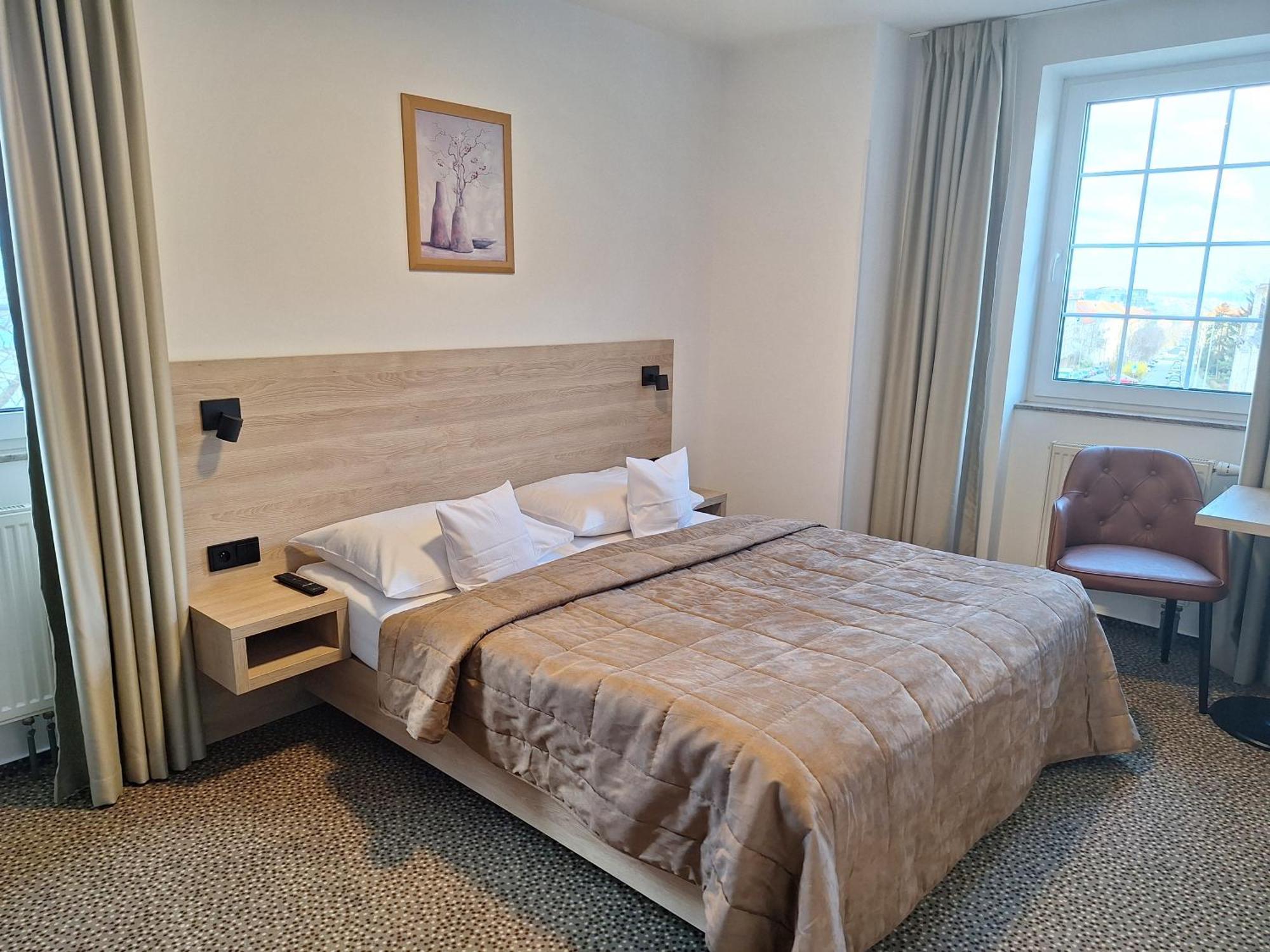 Hotel Avion Prague Exterior photo